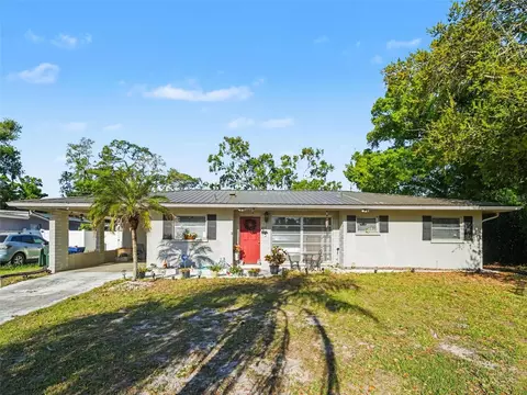 2737 Jay Pl #4, Sarasota, FL 34235