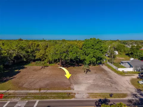 11625 131st St, Largo, FL 33774