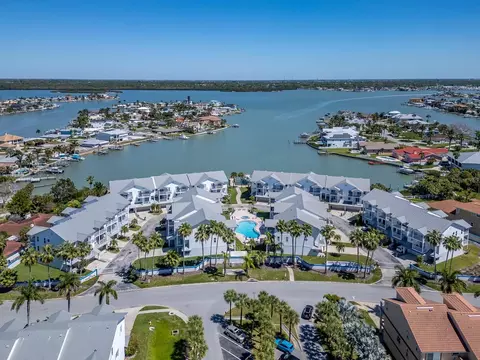 139 Yacht Club Cir, North Redington Beach, FL 33708