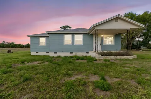 36841 Conley St, Zephyrhills, FL 33541