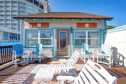 117 52nd Ave W, Saint Pete Beach, FL 33706