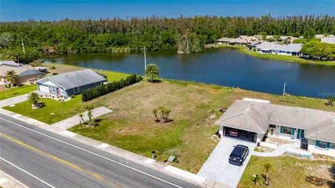 1738 W Del Webb Blvd, Sun City Center, FL 33573