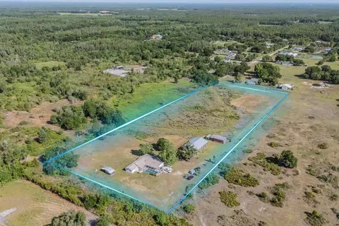 6606 Gator Ranch St, Plant City, FL 33565