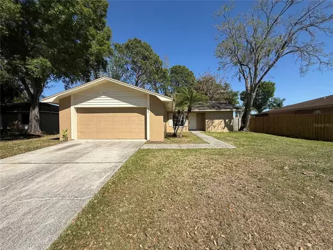 3844 Woodburn Loop E, Lakeland, FL 33813