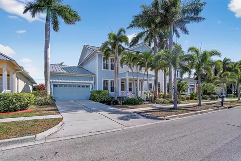 416 Manns Harbor Dr, Apollo Beach, FL 33572