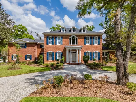 1816 S Dover Rd, Dover, FL 33527