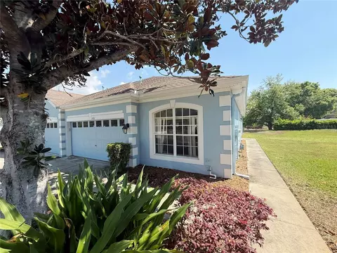 6901 Surrey Hill Pl, Apollo Beach, FL 33572