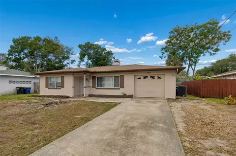 704 Brookside Dr, Clearwater, FL 33764
