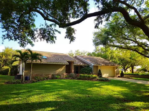 3393 Shoreline Dr, Palm Harbor, FL 34684
