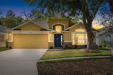 16926 Hawkridge Rd, Lithia, FL 33547
