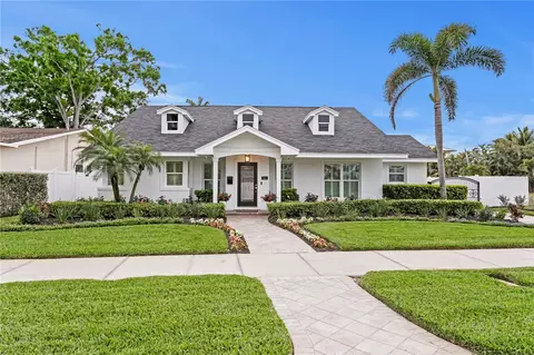 111 Estado Way NE, Saint Petersburg, FL 33704