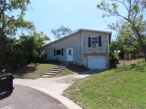 1107 Goshen Rd, Tarpon Springs, FL 34689