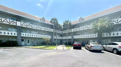 2447 Ecuadorian Way #73, Clearwater, FL 33763