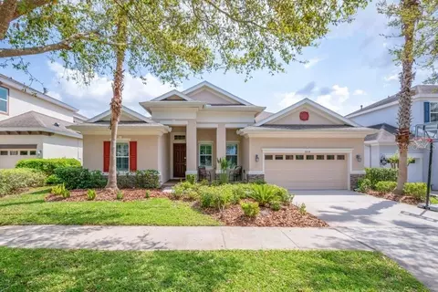 5204 Sparrowglen Pl, Lithia, FL 33547