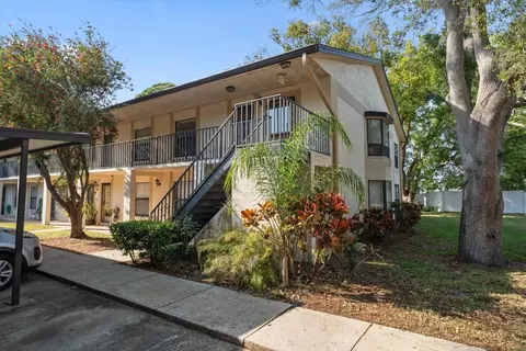 11511 113th St #10H, Largo, FL 33778