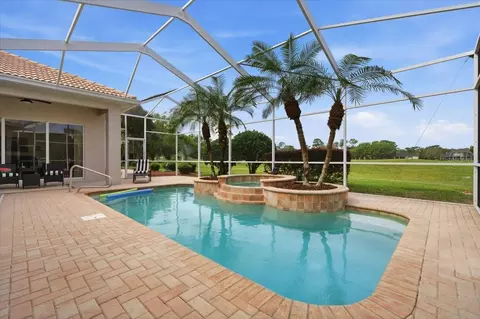 5021 Championship Cup Ln, Spring Hill, FL 34609