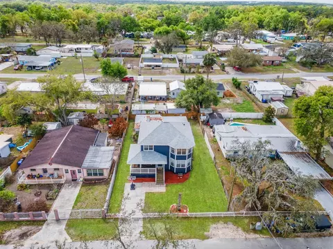 View/Area - 11119 Mahin Ln, Riverview, FL 33578 photo 2 of 8