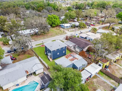 View/Area - 11119 Mahin Ln, Riverview, FL 33578 photo 4 of 8