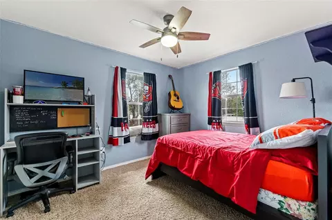 Bedroom - 11119 Mahin Ln, Riverview, FL 33578 photo 3 of 4
