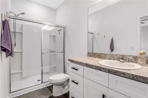 Bath - 10459 Ladybug Cv, Parrish, FL 34219 photo 1 of 2