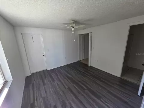 Bedroom - 904 33rd Ave E, Bradenton, FL 34208 photo 1 of 4