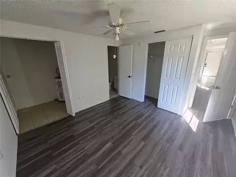 Bedroom - 904 33rd Ave E, Bradenton, FL 34208 photo 2 of 4