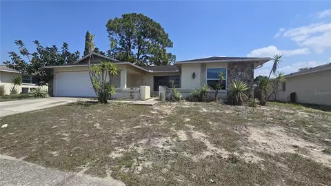 8022 Idle Briar Ln, Port Richey, FL 34668