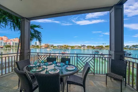158 Brightwater Dr #2, Clearwater Beach, FL 33767