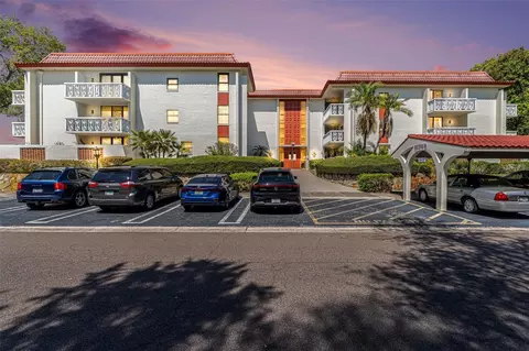 2612 Pearce Dr #301, Clearwater, FL 33764