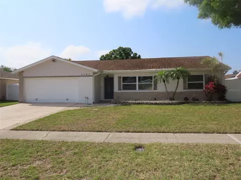 2767 Poppyseed Ct, Clearwater, FL 33761