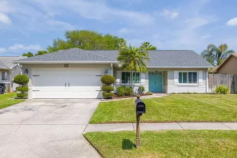 2162 Cypress Point Dr N, Clearwater, FL 33763