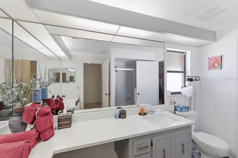 Bath - 1102 Springtime Dr, Holiday, FL 34691 photo 2 of 3