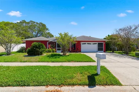 Exterior - 1102 Springtime Dr, Holiday, FL 34691 photo 3 of 9