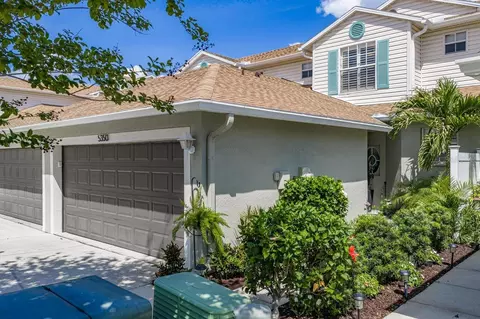 5350 Neil Dr, Saint Petersburg, FL 33714