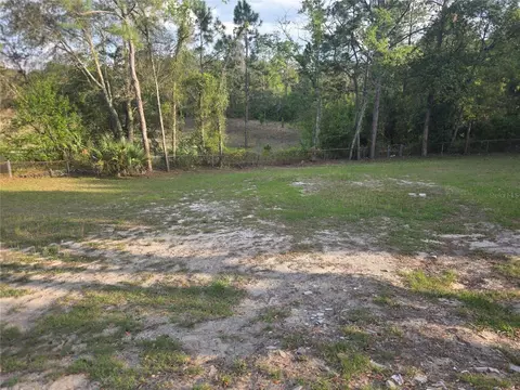 Exterior - 8088 Clipper Ct, Spring Hill, FL 34606 photo 6 of 12