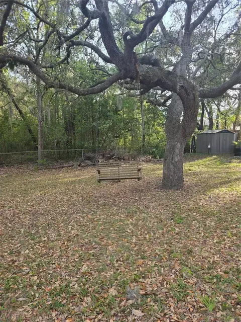 Exterior - 8088 Clipper Ct, Spring Hill, FL 34606 photo 7 of 12