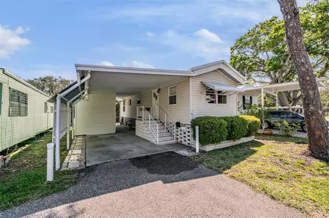 605 Michigan Blvd #39, Dunedin, FL 34698