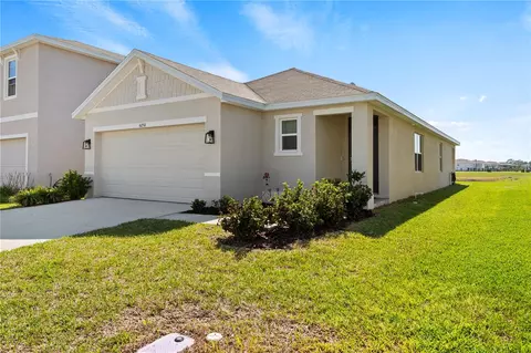 6250 Wandering Willow Dr, Wesley Chapel, FL 33545