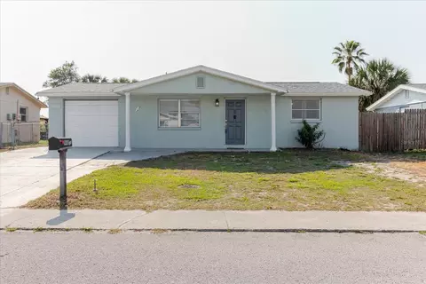 9803 Richwood Ln, Port Richey, FL 34668