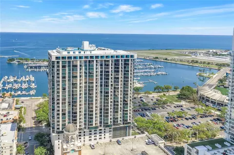 1 Beach Dr SE #1702, Saint Petersburg, FL 33701