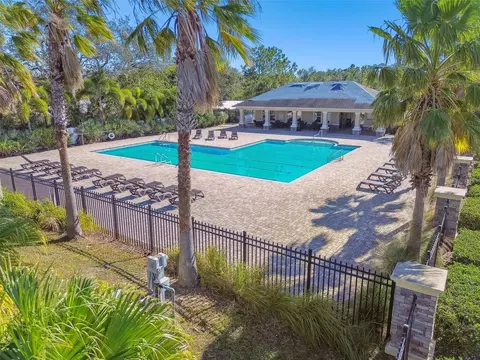 Exterior - 10517 Massimo Dr, Wimauma, FL 33598 photo 15 of 18