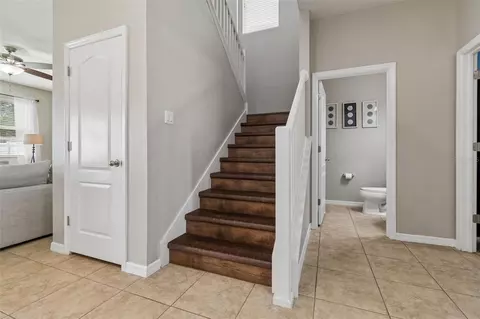 Entry Way - 10517 Massimo Dr, Wimauma, FL 33598 photo 5 of 12