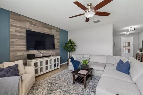 Living - 10517 Massimo Dr, Wimauma, FL 33598 photo 1 of 6
