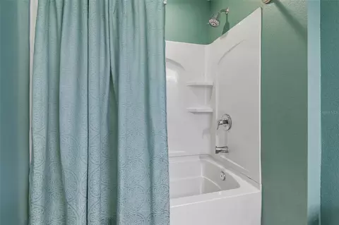 Bath - 10517 Massimo Dr, Wimauma, FL 33598 photo 9 of 9