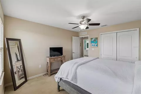 Bedroom - 10517 Massimo Dr, Wimauma, FL 33598 photo 4 of 8