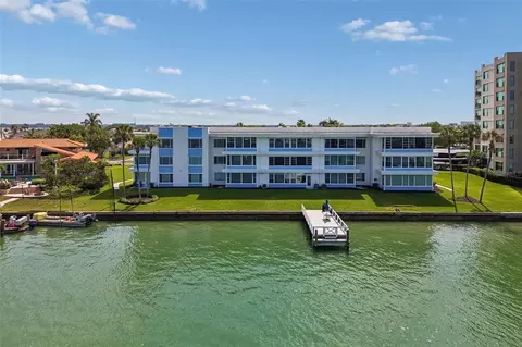 770 Island Way #N204, Clearwater, FL 33767