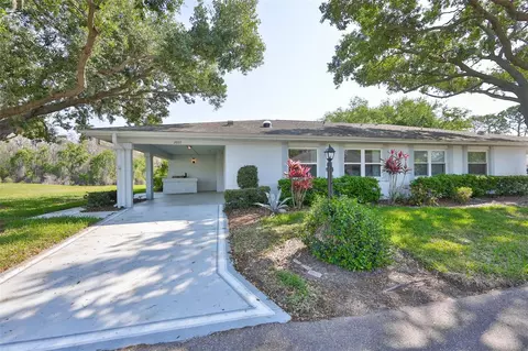 2007 N Halcyon Dr #310, Sun City Center, FL 33573