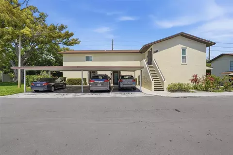 501 E Bay Dr #202, Largo, FL 33770