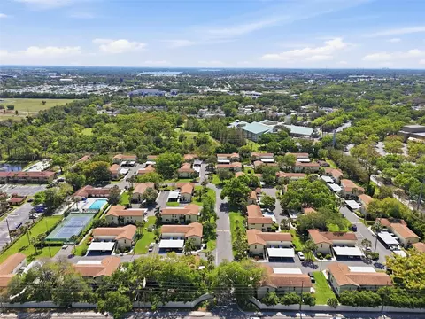 View/Area - 501 E Bay Dr #202, Largo, FL 33770 photo 2 of 5