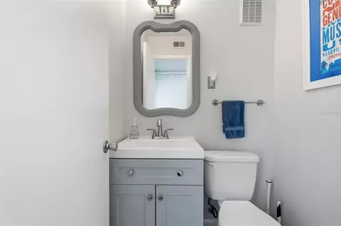 Bath - 501 E Bay Dr #202, Largo, FL 33770 photo 1 of 3